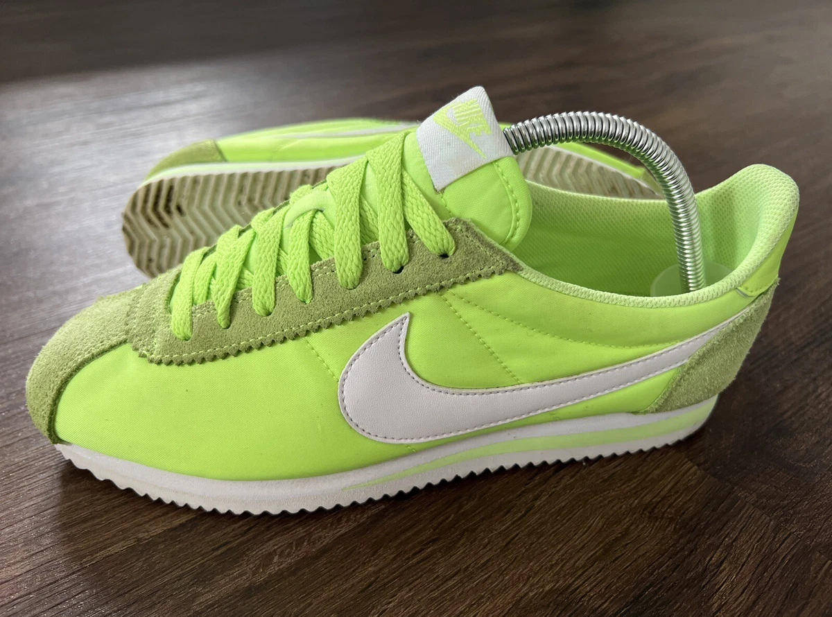 Nike cortez neon cheap