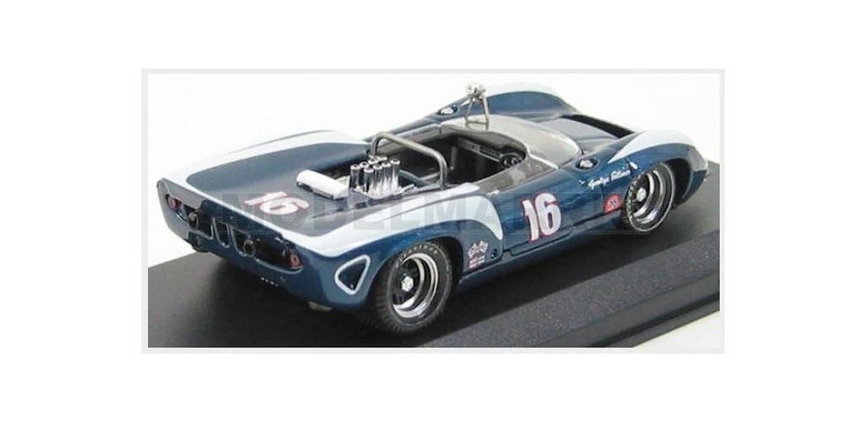 Lola T70, No.36 Riverside 1967 Gurney S1138 - Spark