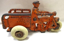 VINTAGE HUBLEY HARLEY DAVIDSON CRASH CAR 3 WHEEL MOTORCYCLE TOY CAST IRON 1930'S