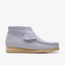  26175699 Mens CLARKS WALLABEE BOOT - CLOUD GREY SDE