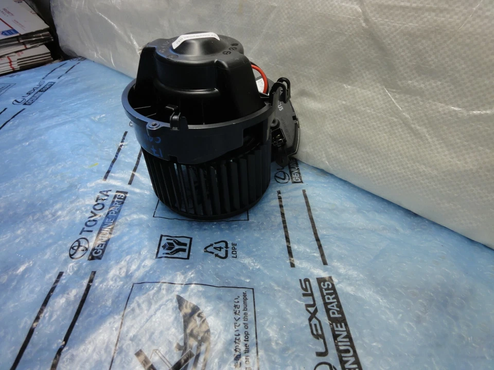 Mini Cooper Countryman 2015-2019 calefacción ventilador motor OEM 64119297752 Foto 3 de 4