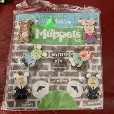 Disney Vinylmation Collector Set Muppets #1 Pin Set Brand New 7 Pins