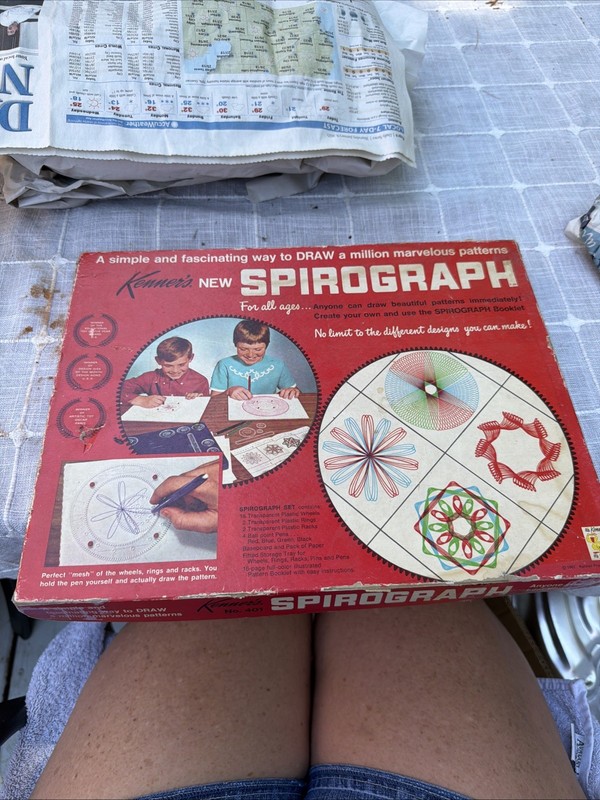 1967 Kenner Spirograph No. 401 COMPLETE w/ Original Pens Pins Paper & Box