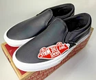 Vans Classic Tumble Slip-On Mens Black Skate Inspired Sneakers Shoes M 7 W 8.5
