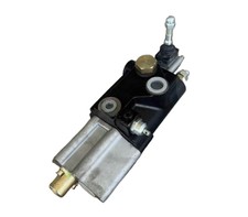 1pc 1204-1804 Tractor Hydraulic Distributor Ts06582130002