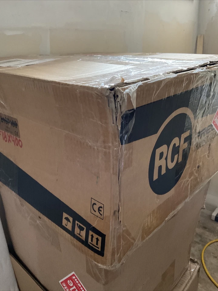 RCF LF18X400 18" High PowerWoofer 2000W 8-Ohm For Bass Reflex & Bass-Horn System - Image 4 of 4