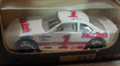 Jeff Gordon Diecast 1/64 Baby Ruth #1 Race Daze Limited Edition Toy Car