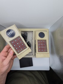 Mattel Electronics Intellivision II Console w/ 2 Controllers  UNTESTED 