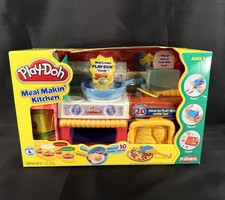 Play-Doh Meal Makin’ Kitchen 2008 Hasbro - Nuevo sellado de fábrica