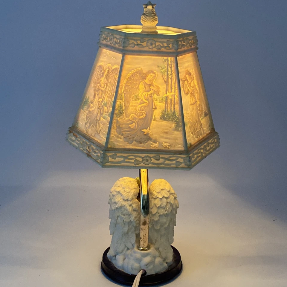Vintage Resin Angel Figurine Lamp w/6 Panel Decorated Lithophane Shade - Image 2 of 4