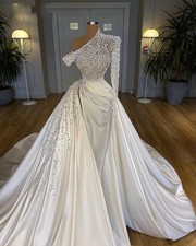 Luxury Pearl Long Sleeved Wedding Dress Dubai Satin Bridal Gown Saudi Arabia