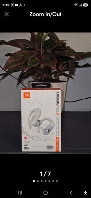 NEW JBL Endurance Peak 3 Dust and water proof True Wireless active earbuds B / W