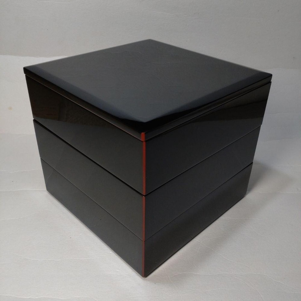 Jubako Bento Box Japanese Echizen lacquer by artist Hideaki Yamamoto Black lacqu