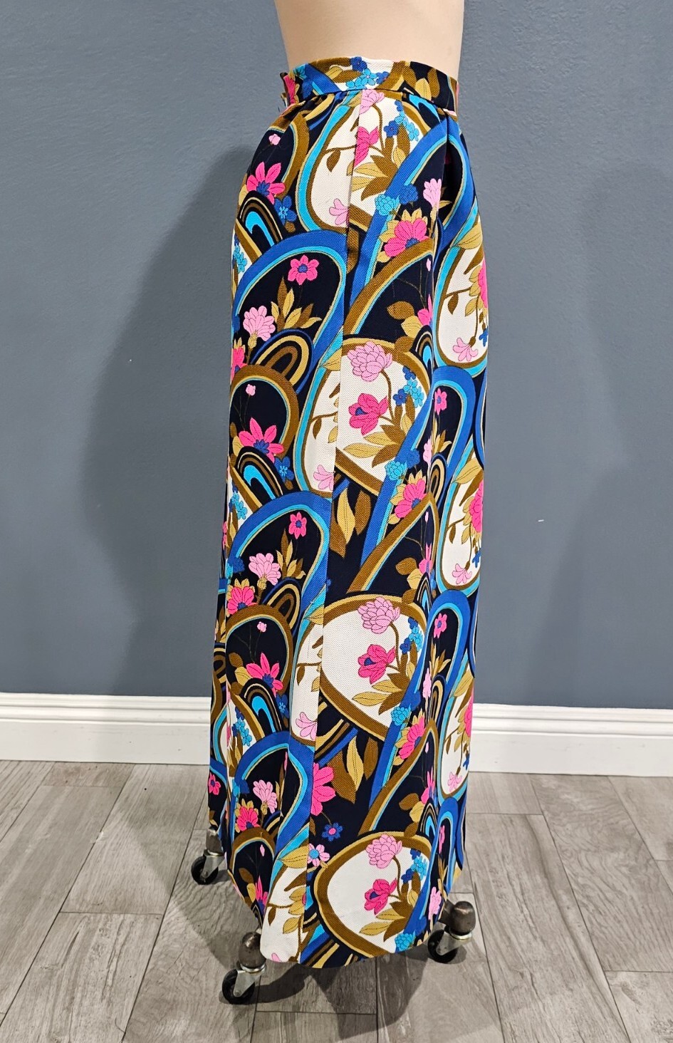 Vtg 60s 70s Hippie Boho Mod Floral A-Line Maxi Sk… - image 4