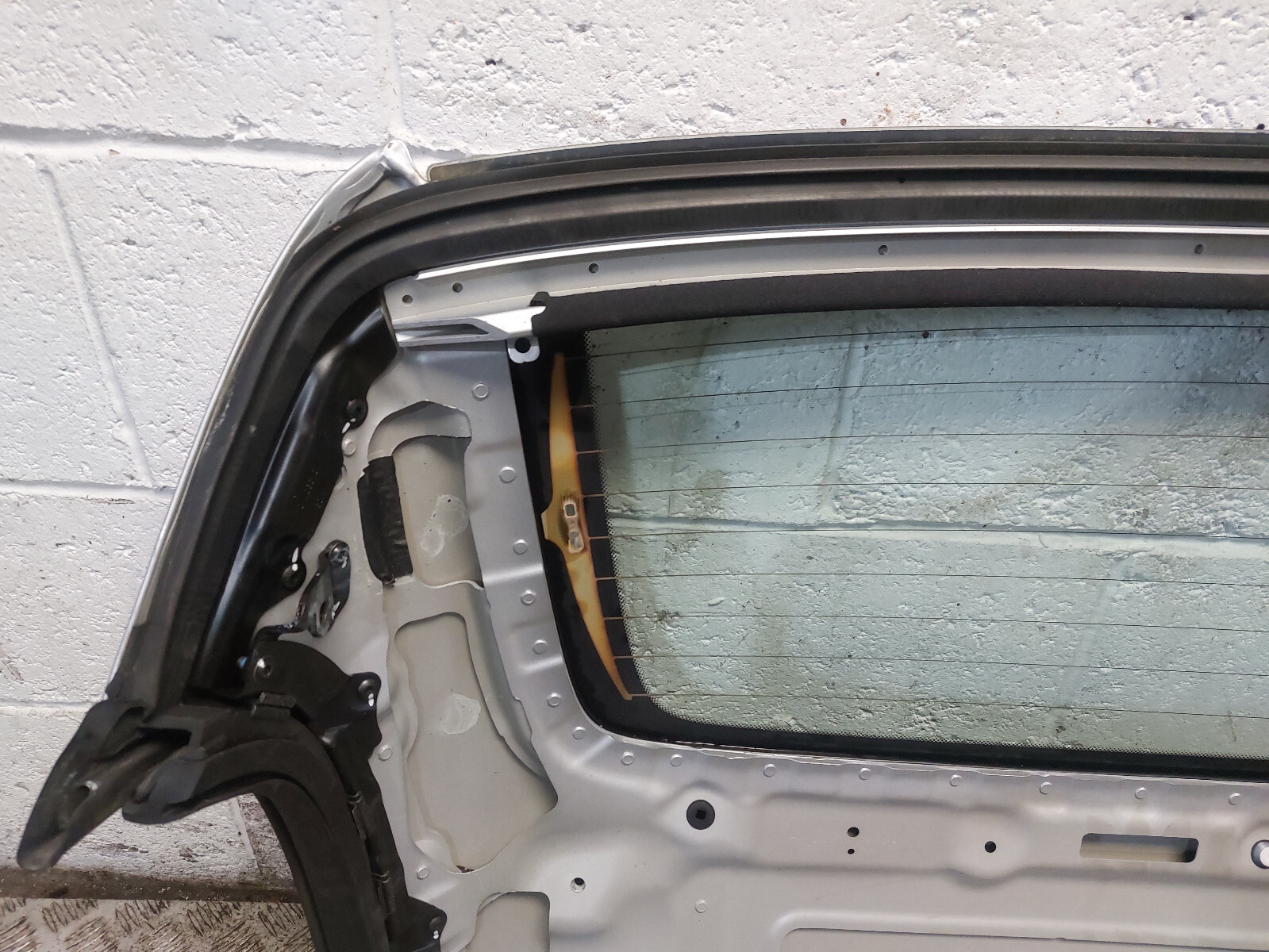 BMW Z4 CONVERTIBLE ROOF HARD ROOF TOP WINDOW IN SILVER 354 E89 eBay