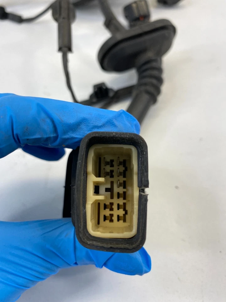 04-12 Arnés de cableado de puerta trasera derecha Mitsubishi Galant MR979421 Foto 3 de 4