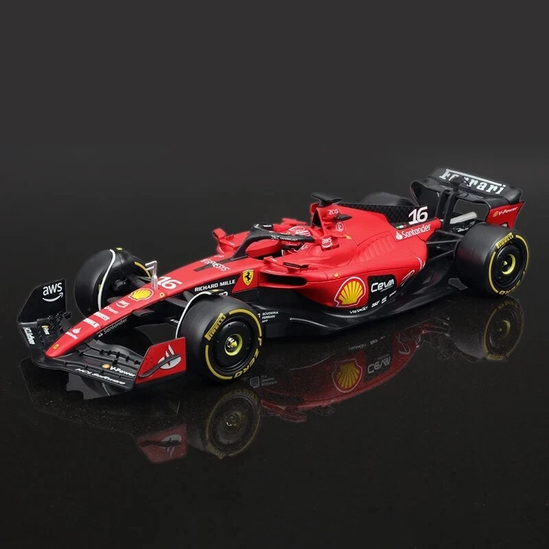 Macchina Ferrari F1 C Leclerc 2023 SF-23 Burago Scala 1:24 Formula 1 Con vetrina - Immagine 2 di 4