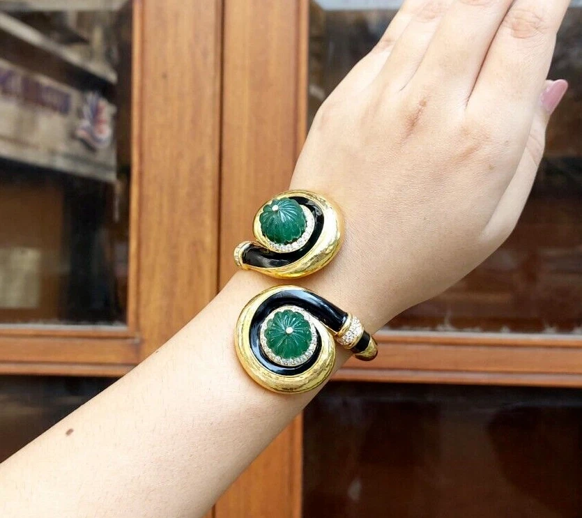 14k Yellow Gold Plated Emerald Cuff Bracelet 0.89 Ct Round Moissanite & Enamel - Image 2 of 4