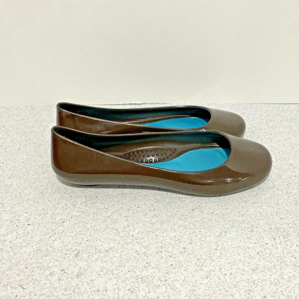 OKA-B brown ballet flats casual slip on comfort glossy finish shoes US size 7M - Image 3 of 4