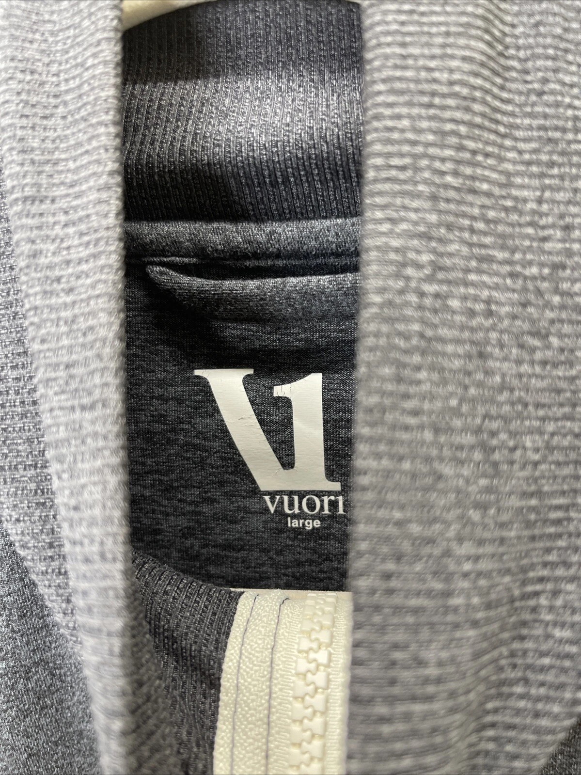 vuori eclipse track zip up jacket