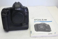 Canon EOS-1Ds DSLR Camera Body 11.1MP Full Frame Pro 45-Point AF
