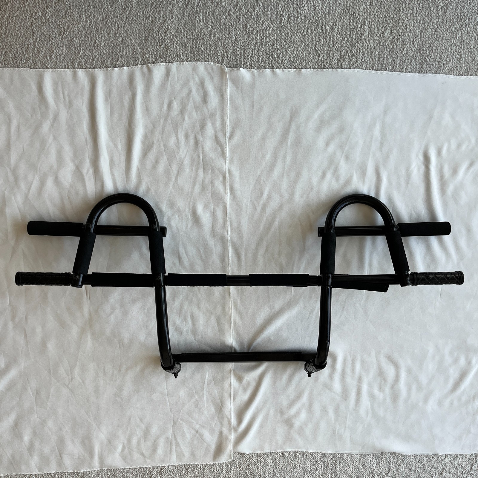 Beachbody P90X Doorway Chin-Up / Pull-Up Bar – Multi-Grip Steel