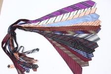 157   LOT OF 15 CALVIN KLEIN  STRIPED MEN'S TIE 100 SILK MADE IN CHINA