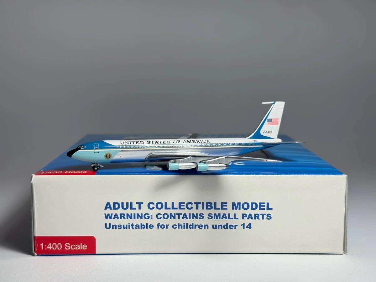 AeroClassics 1:400 Diecast Aircraft & Spacecraft Boeing 707