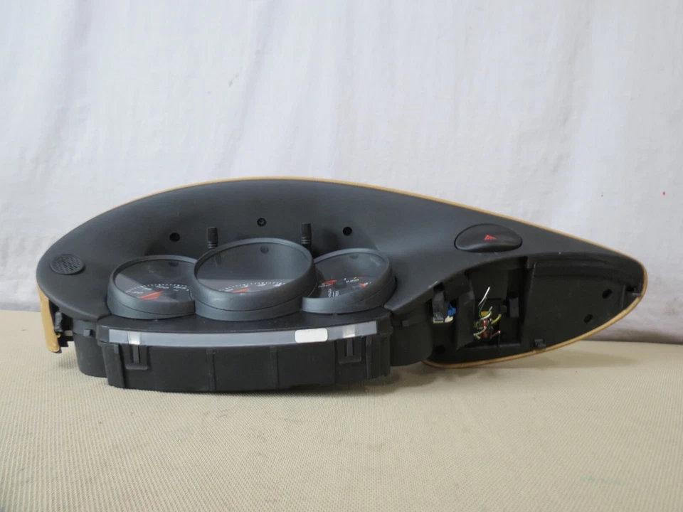 ✅ 01-04 Porsche Boxster 986 Instrument Speedometer Cluster Gauge MPH 88311313 - Image 2 of 4