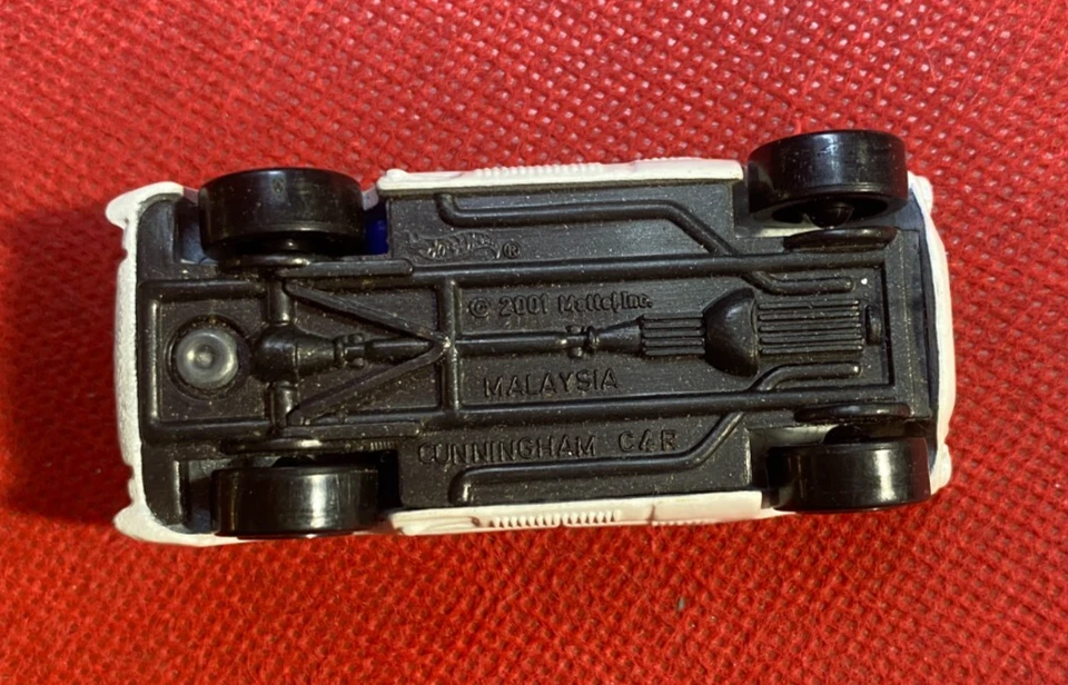 HOT WHEELS Macchinina Auto CUNNINGHAM C4R Mattel (2001) 1:64 Bianca - Immagine 3 di 3