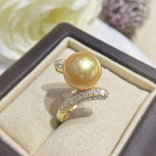 Gorgeous HUGE AAAAA 11-10mm ROUND natural sou...