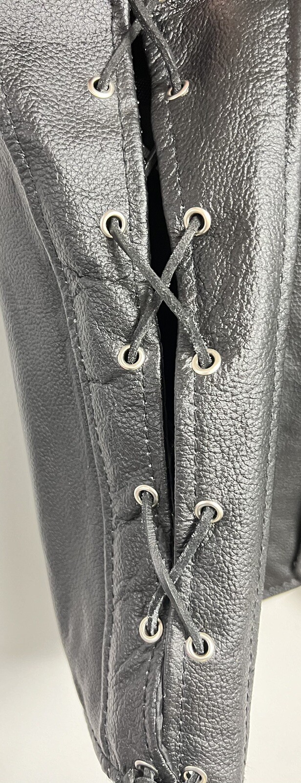 Alpha Cycle Gear Leather Vest Motorcycle XL Riding Biker Carry Pockets