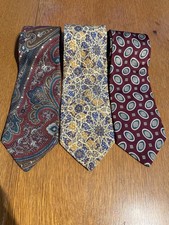 Lot of 3 Geoffrey Beene Silk Ties Paisley  Geometric Patterns Classic Neckwear