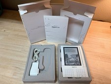 Amazon Kindle 1st Gen eReader Bundle-D00111-One Owner-Lightly Used-Orig Box