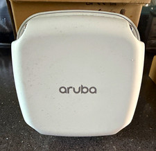 Aruba 565 Series Wireless Access Point 5700 Mbps PoE White 1-Port RJ-45