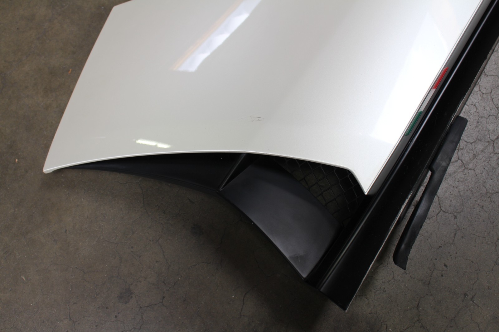 Lamborghini Aventador LP740, RH, Rocker Panel Moulding, Used, P/N 470853564F