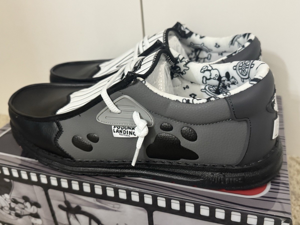 Bull Airs Steamboat Willie Mickey Mouse Steers Sneakers Size 12 Men NIB LTD