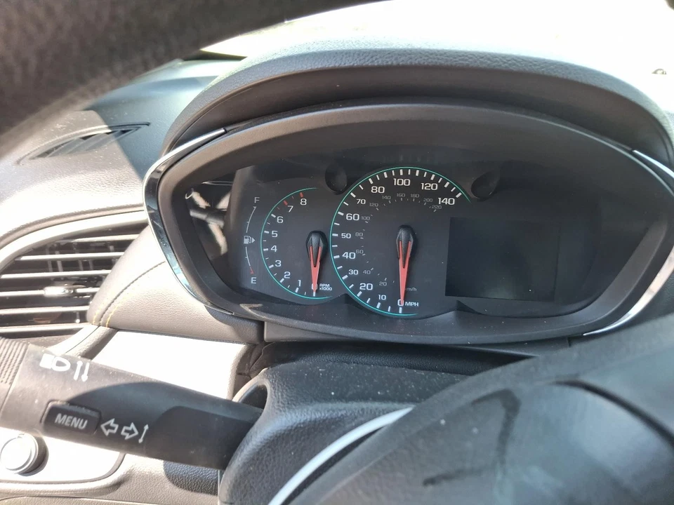 Conjunto de filtro de aire usado se adapta a: Chevrolet Trax 2018 1,4 grado A Foto 4 de 4