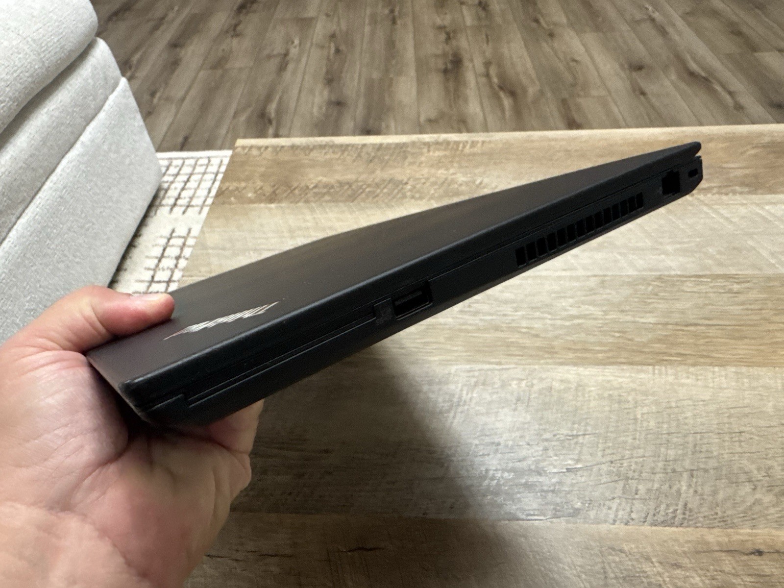 Lenovo ThinkPad T15 (Gen 2), 15.6-Inch Laptop, with Intel Core i7 11th Gen., 512 GB SSD (Solid State Drive), Windows 11 Pro