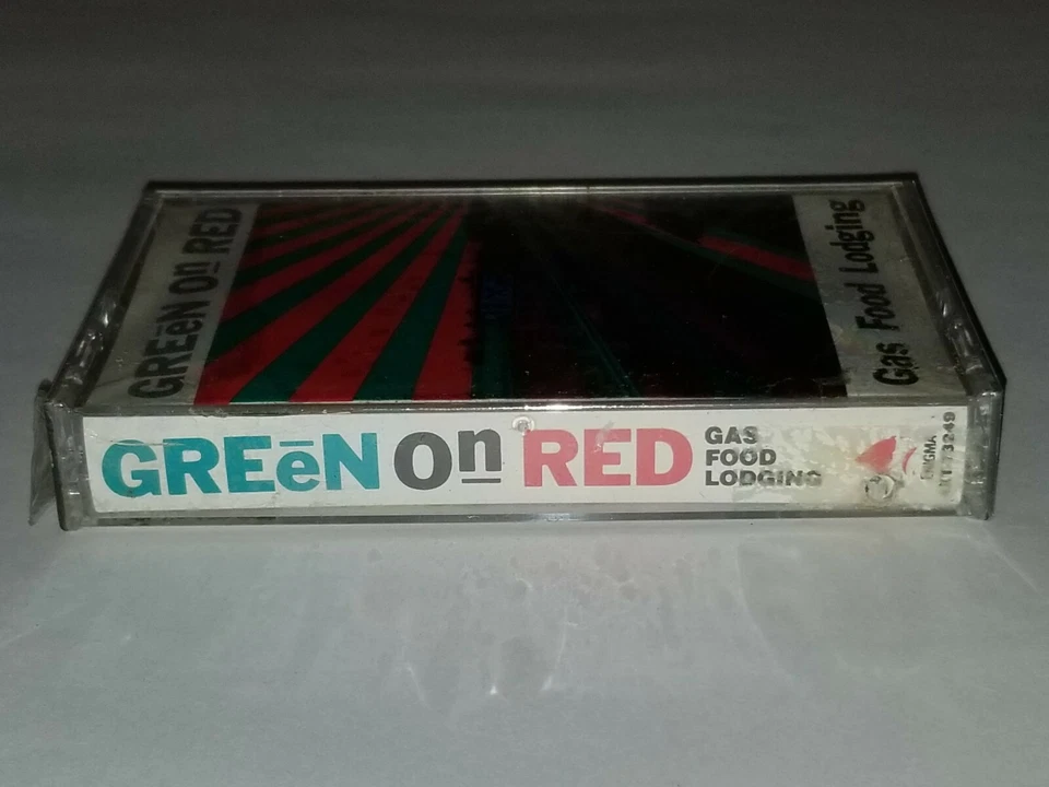 GREEN ON RED SEALED GAS FOOD LODGING ALTERNATIVE ENIGMA RECORDS 1985 ROCK ALBUM - Image 2 of 4