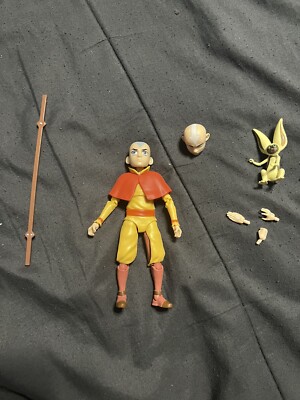 BST AXN Avatar Aang 5'' Action Figure The Last AirBender Loyal Subjects Loose
