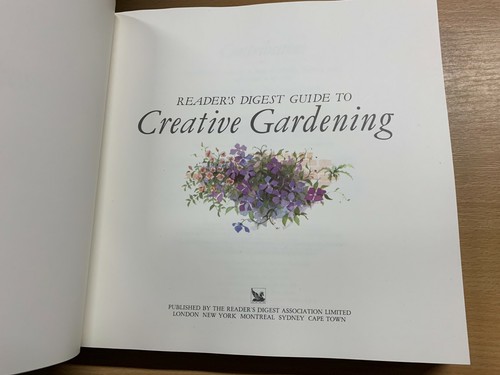 1984 "READERS DIGEST GUIDE TO CREATIVE GARDENING" LARGE HARDBACK BOOK (P8) - Picture 3 of 12