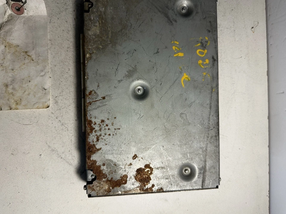 MÓDULO DE CONTROL DE SUSPENSIÓN ISUZU RODEO 2000 2001 8972088862 OEM Foto 3 de 3