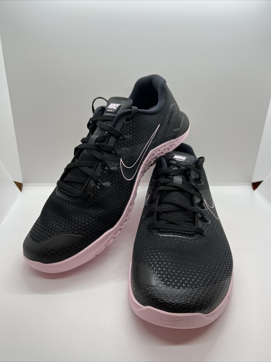 nike metcon 4 black and pink