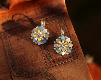 Boucles d'Oreilles Fleur Dormeuse Doré Nacre Veritable Multicolore Bleu EH3 - Photo 1/4