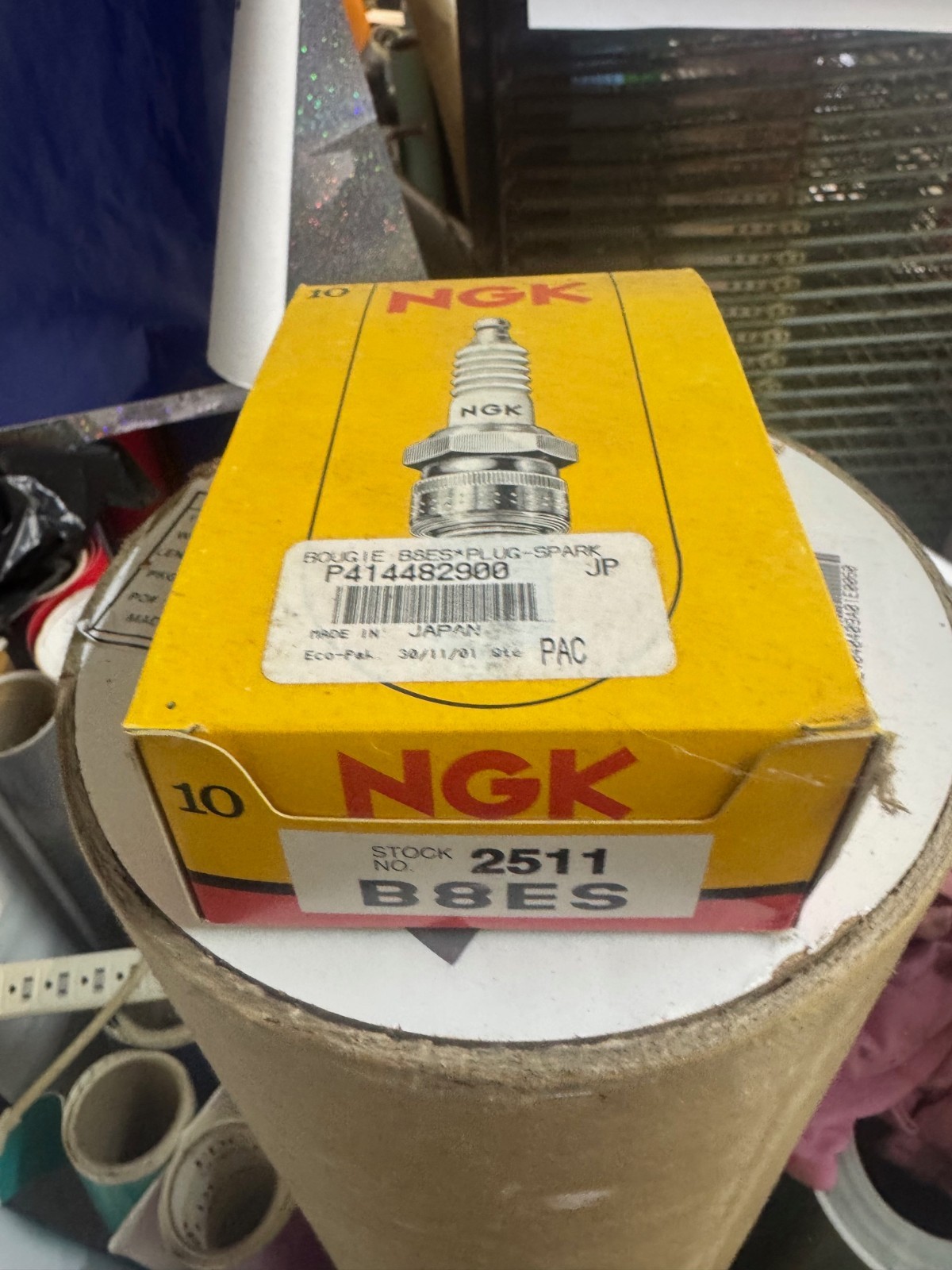 NGK B8ES 10Pack  NON RESISTOR Spark plug plugs New