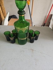 Vintage Emerald Green Glass Decanter Set w/ Stopper  6 Gold Gilt Cordial...