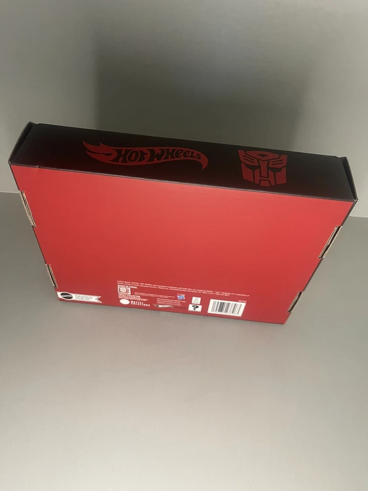 Hot Wheels Transformers Optimus Prime Mattel Creations Sealed w/Shipping Bo - Image 4 of 4