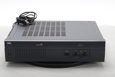 NAD 2100 Stereo Power Amplifier - Fair Condition