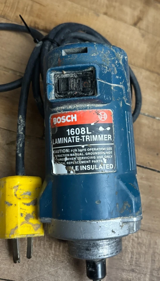 Bosch 1608L Laminate Trimmer Router - Image 2 of 4